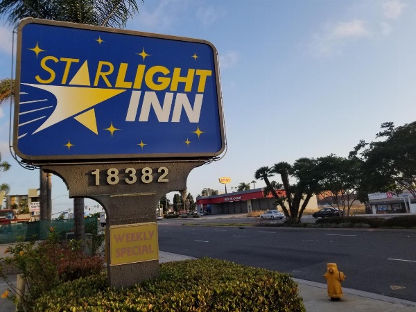 Starlight Inn Huntington Beach image 9